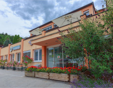 Seniorenzentrum St. Corona – Eingang